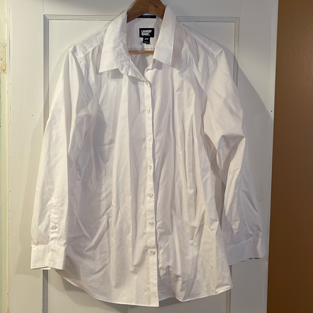 White man-tailored shirt